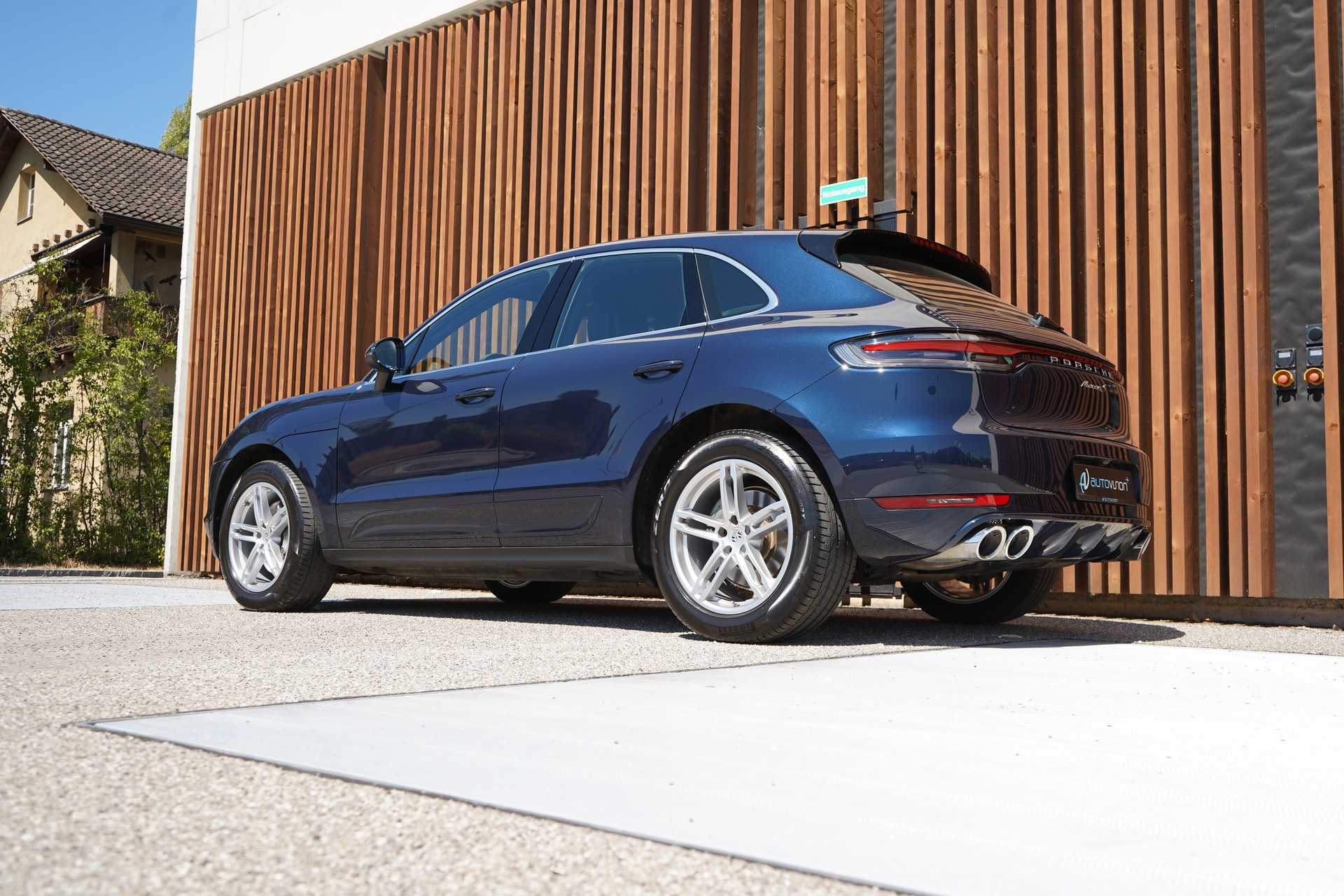 PORSCHE MACAN S PDK l 354 PS-image-13