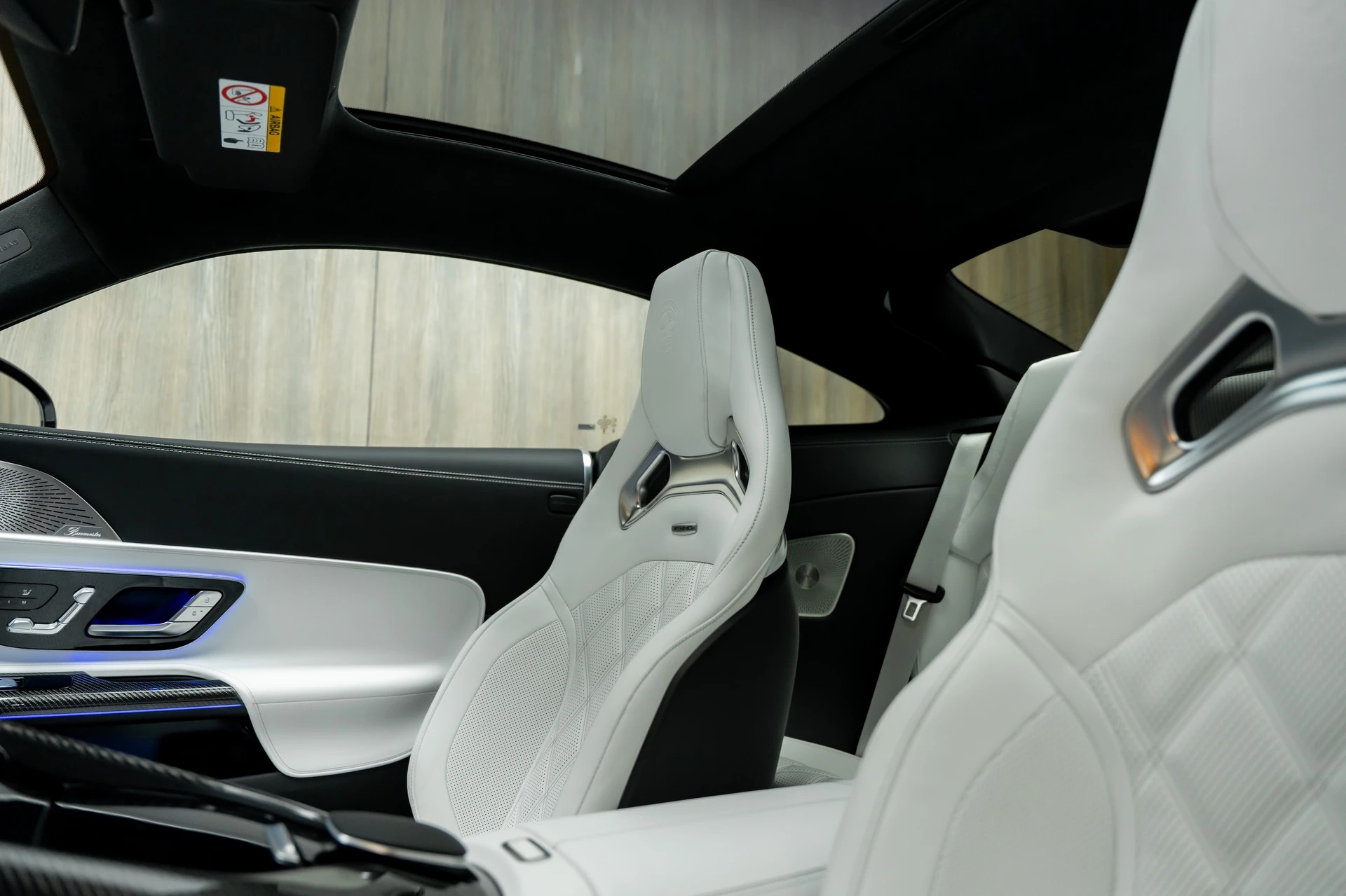 MERCEDES-BENZ AMG GT 63 4Matic+ Executive Edition-image-4