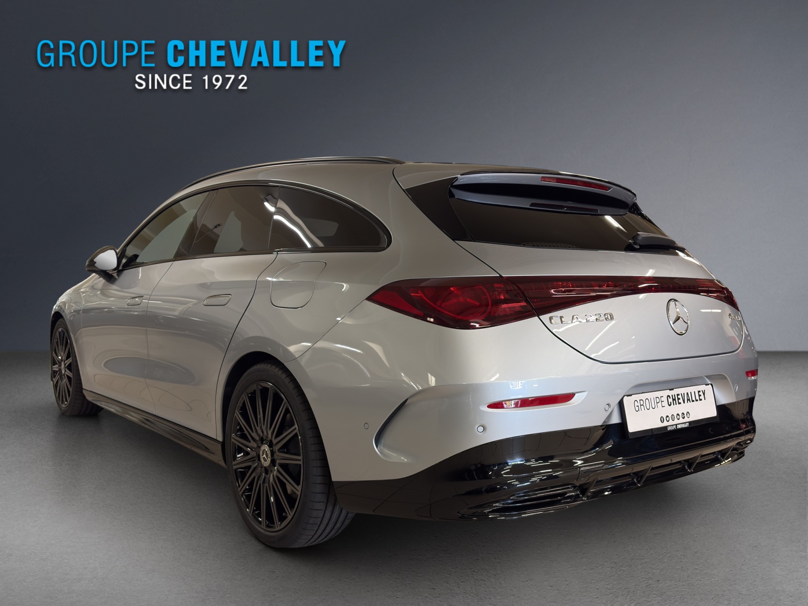 MERCEDES-BENZ CLA 220 4M Shooting Brake-showroom-element-2