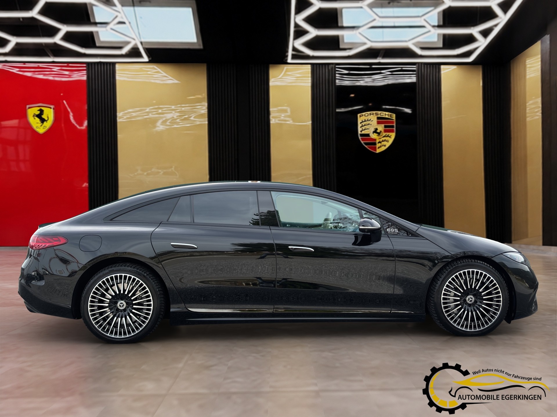 MERCEDES-BENZ EQS 580 Executive Edition AMG 4matic-showroom-element-3