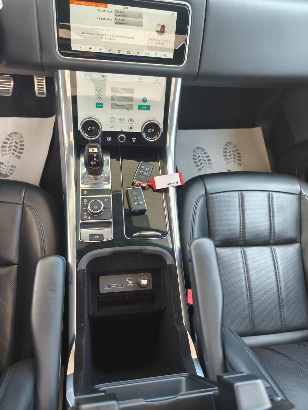 LAND ROVER Range Rover Sport D250 3.0D I6 MHEV HSE Silver Automatic-image-25
