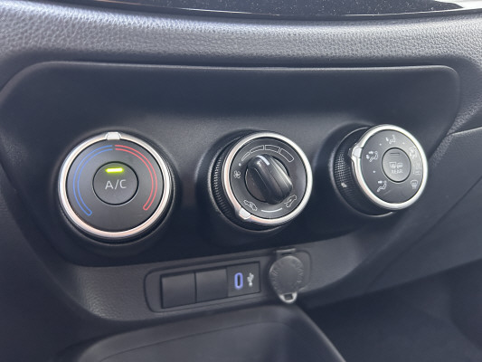 TOYOTA Aygo X1.0 VVT-i Comf. CVT-image-12