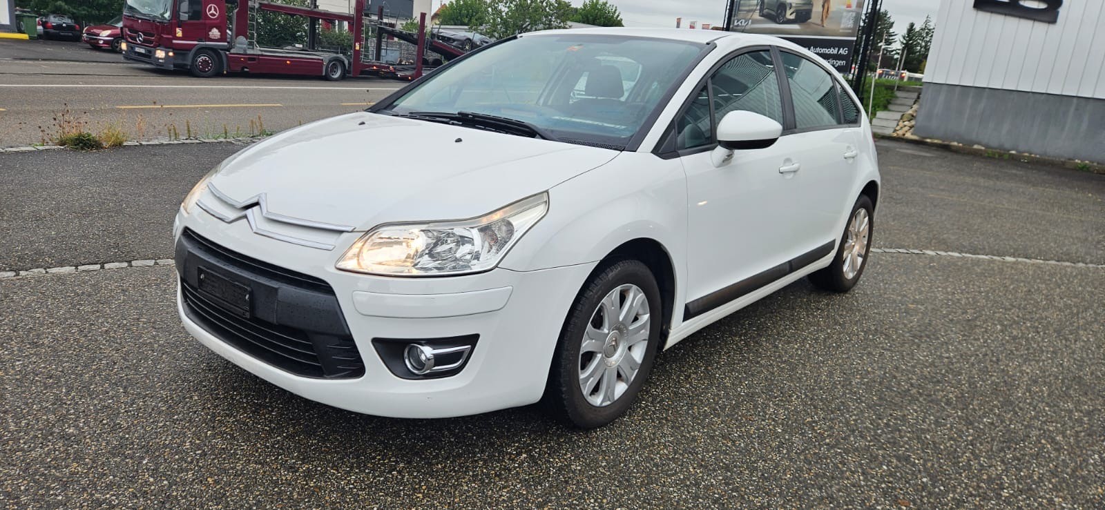CITROEN C4 Berline 1.6i 16V VTR (Pack) Automatic
