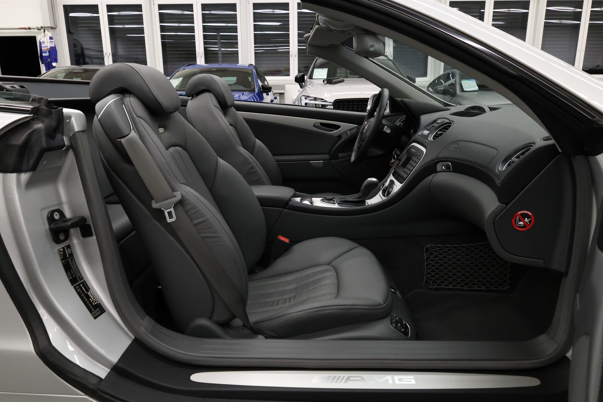 MERCEDES-BENZ SL 55 AMG Automatic-image-21