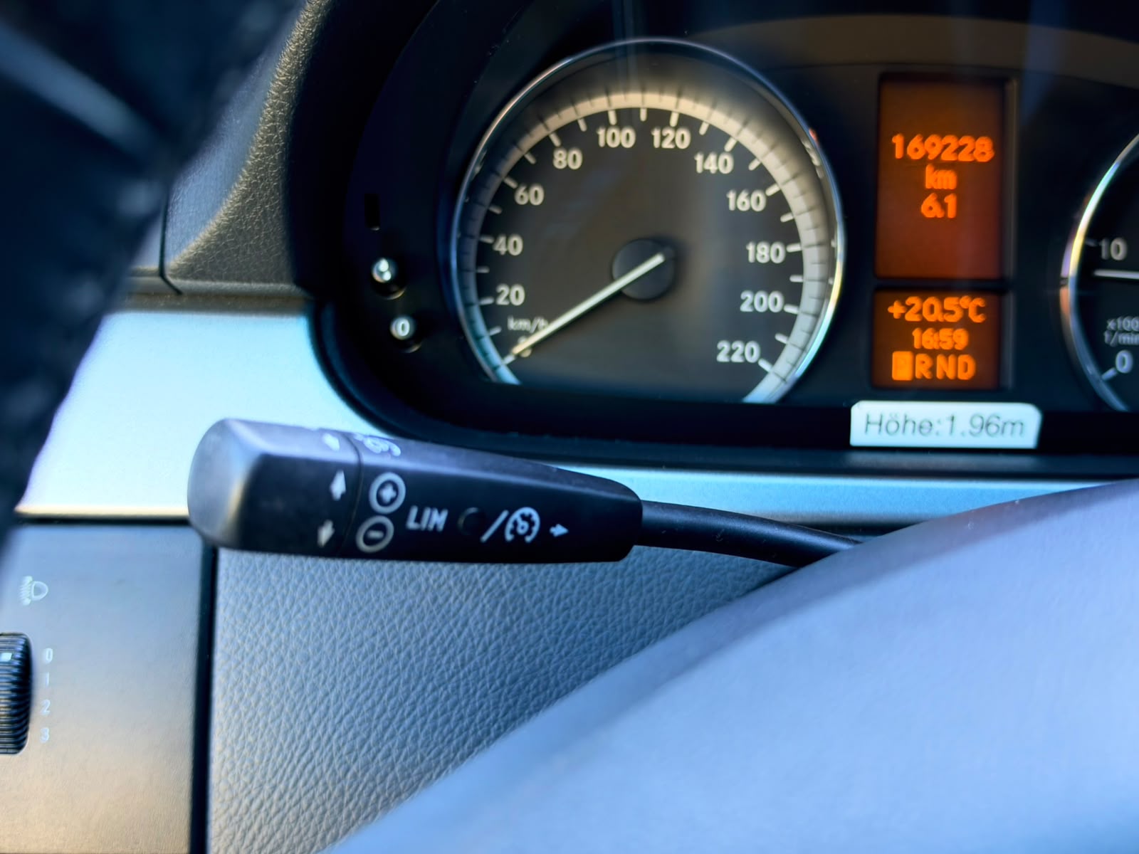MERCEDES-BENZ Viano 2.2 CDI Blue Efficiency Trend A 7 - SITZE-image-11