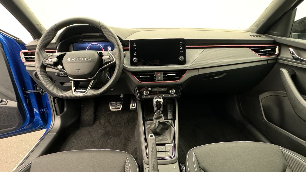 SKODA Kamiq 1.5 TSI Monte Carlo DSG-image-6