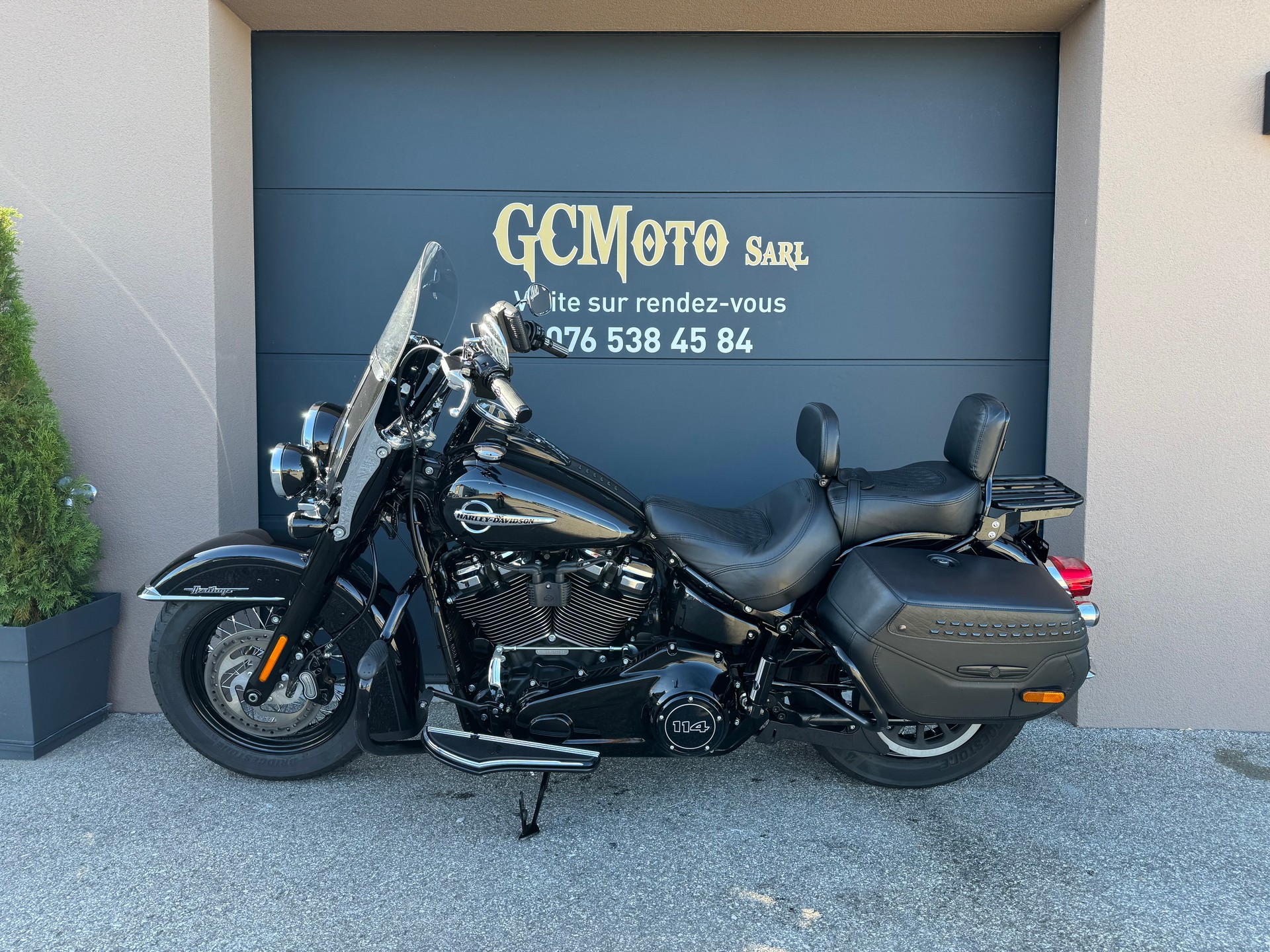 HARLEY-DAVIDSON FLHCS Heritage Classic 114 ABS-image-2