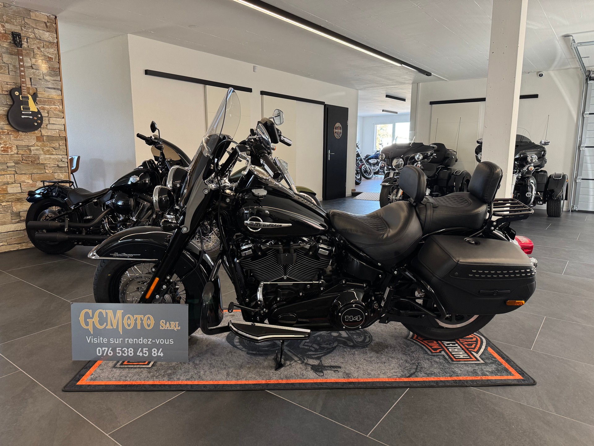 HARLEY-DAVIDSON FLHCS Heritage Classic 114 ABS-image-6