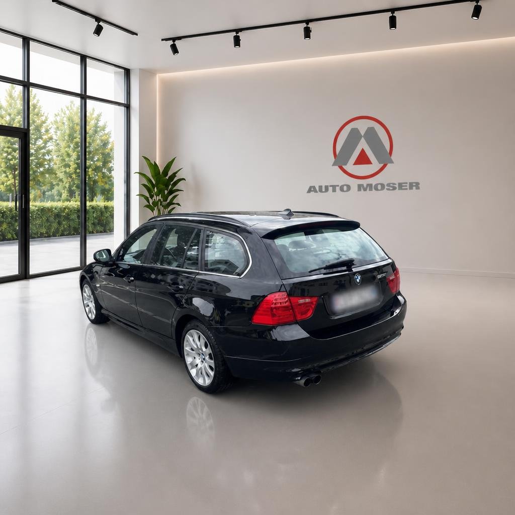 BMW 325i xDrive Touring Steptronic-showroom-element-3