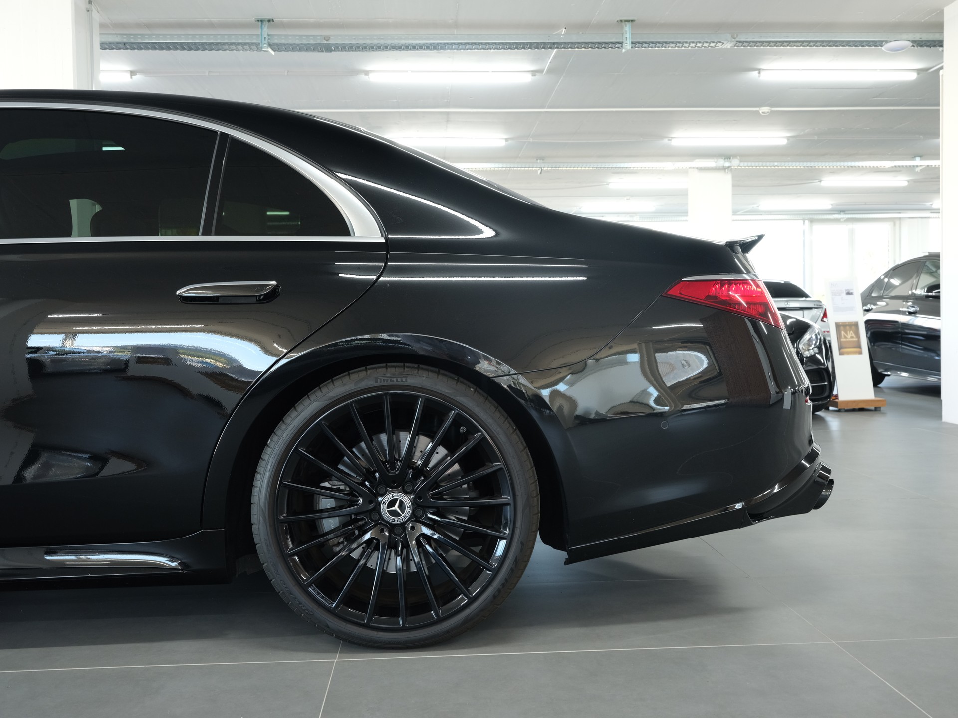 MERCEDES-BENZ S 400 d 4Matic AMG Line 9G-Tronic *Brabus Optik* *360 Kamera* *Panorama*-image-15
