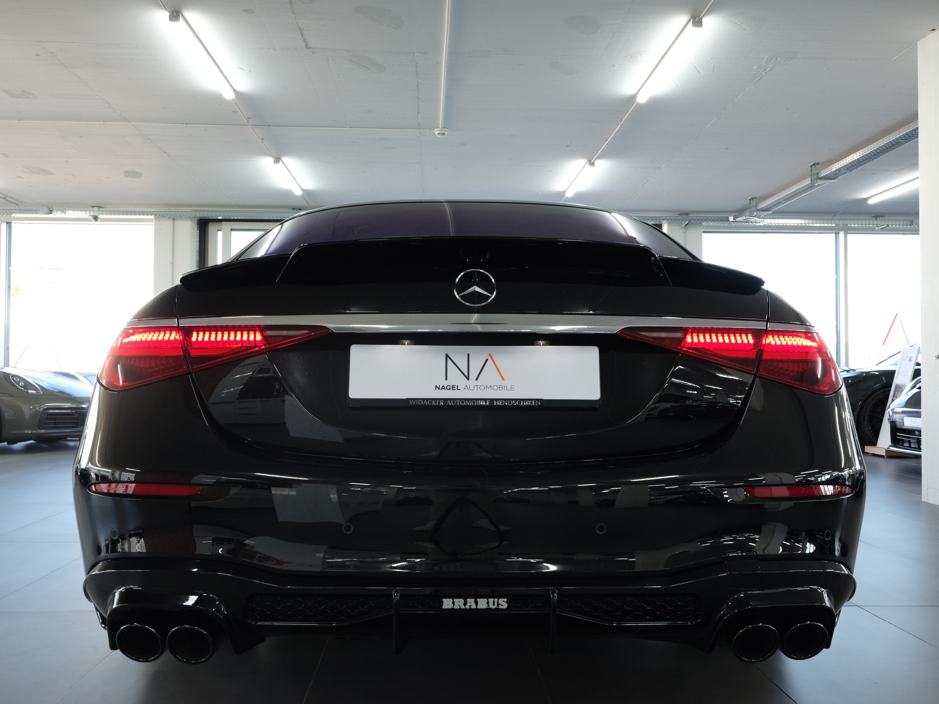MERCEDES-BENZ S 400 d 4Matic AMG Line 9G-Tronic *Brabus Optik* *360 Kamera* *Panorama*-showroom-element-3