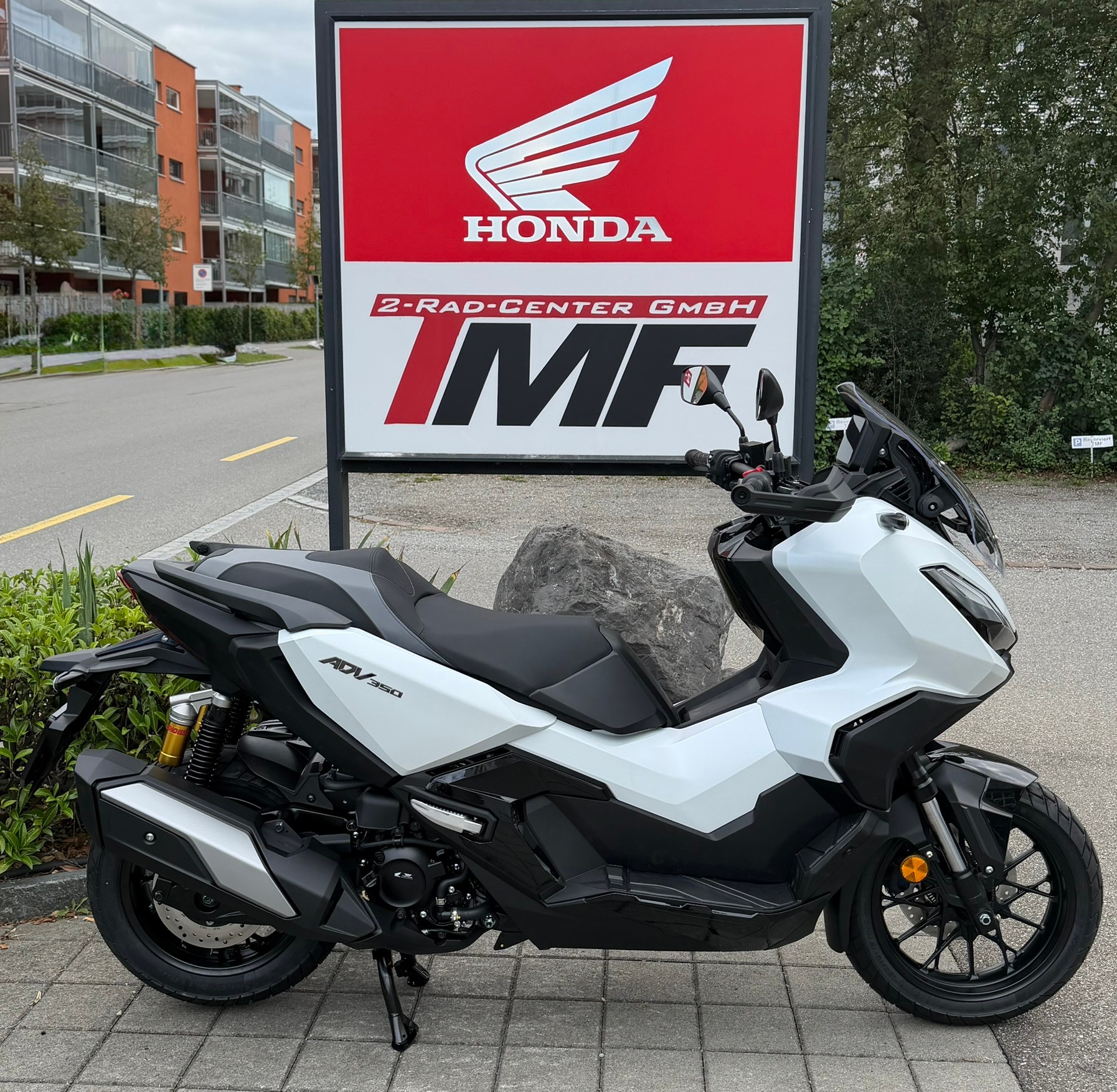 HONDA ADV 350-image-0