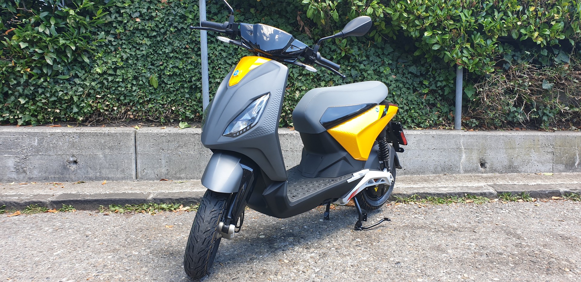 PIAGGIO Piaggio 1 Active 60km/h Full Electric-image-2