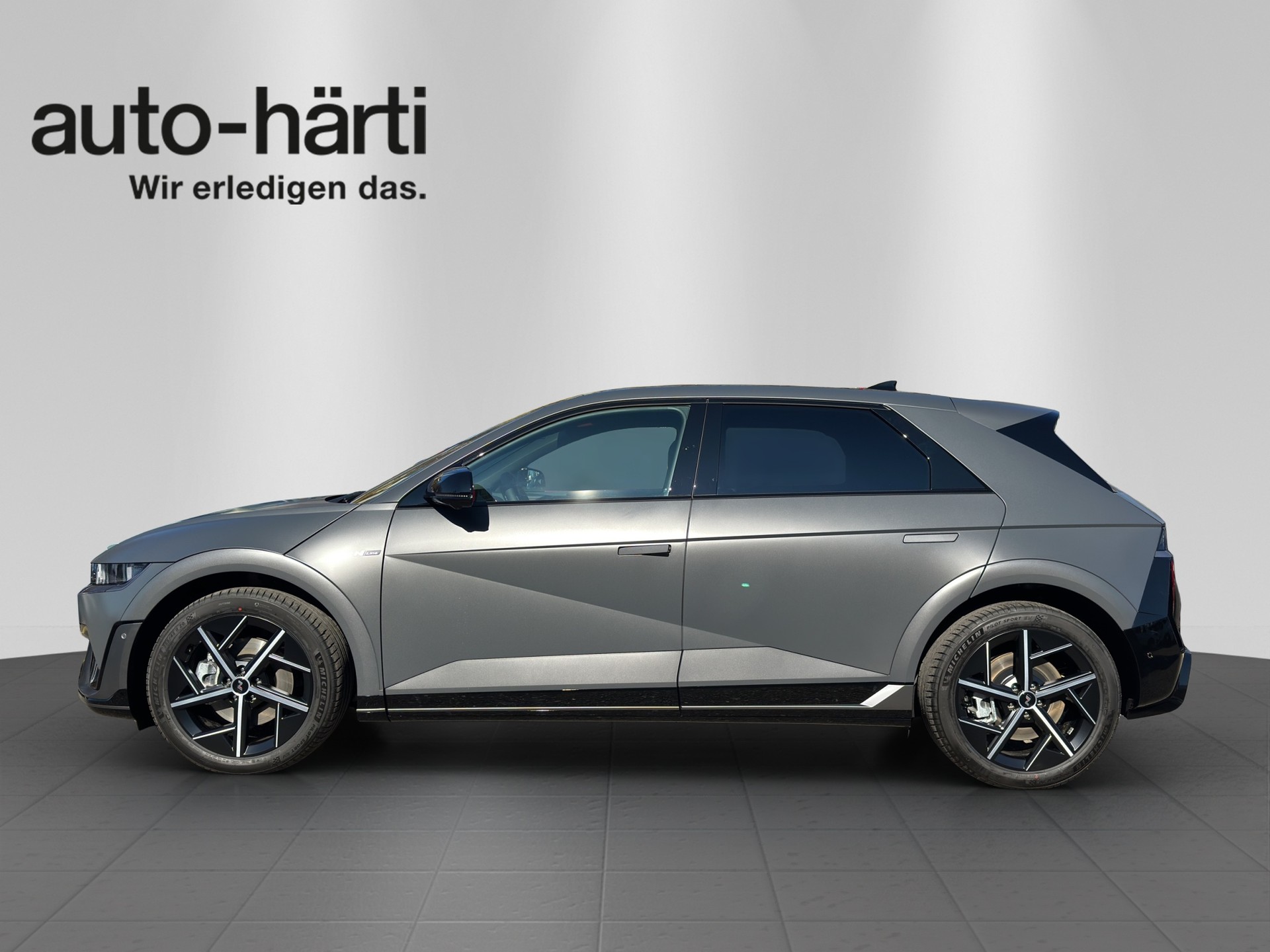 HYUNDAI Ioniq 5 N Line 84kWh 4WD-showroom-element-1