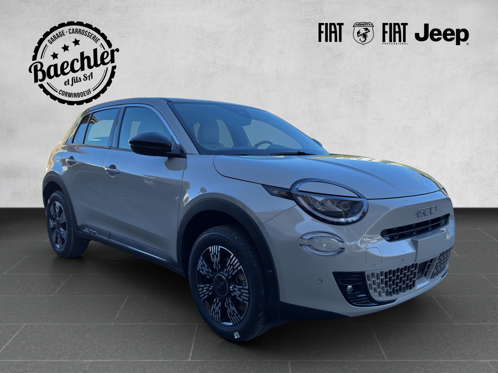 FIAT 600 1.2 Hybrid 136 Cult-showroom-element-1