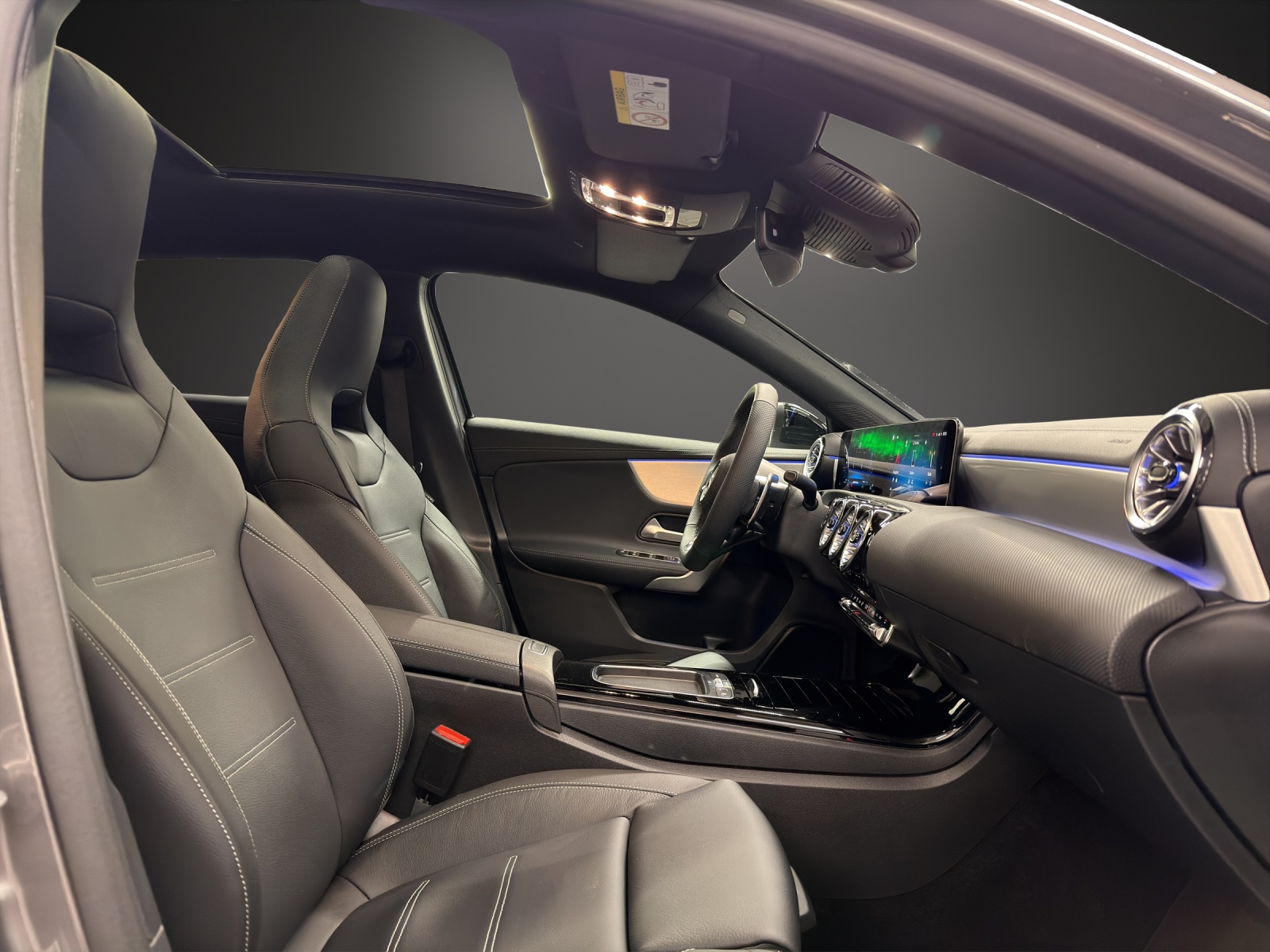 MERCEDES-BENZ A AMG 35 4Matic 8G-DCT-image-12