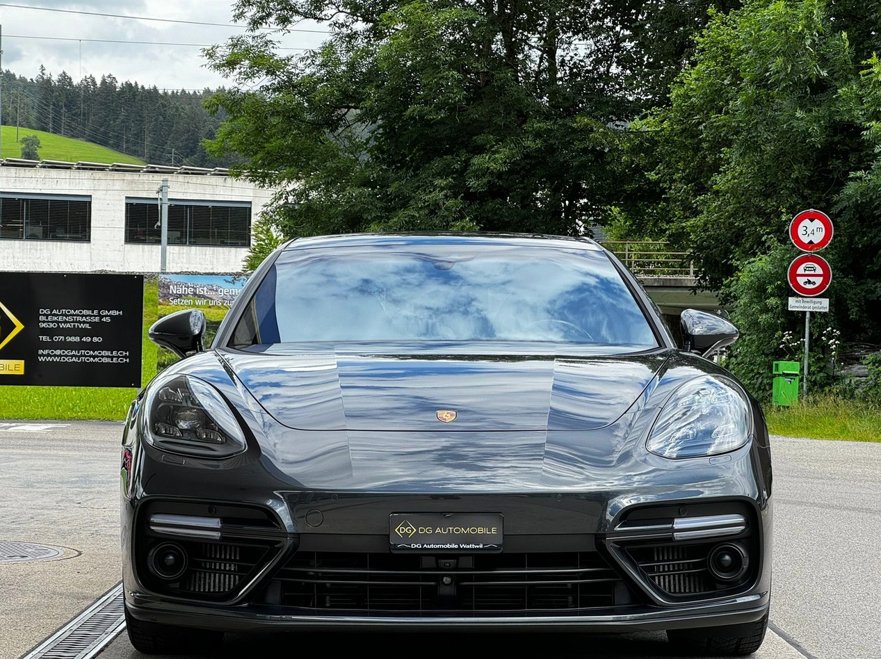 PORSCHE Panamera Turbo Sport Turismo PDK *CH-Fahrzeug**Top Zustand**Top Ausstattung*-showroom-element-1
