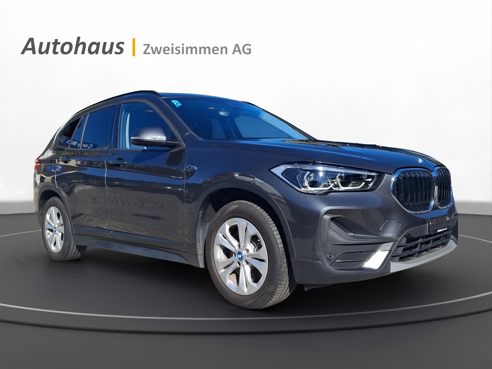 BMW X1 xDrive 25e Steptronic-image-4