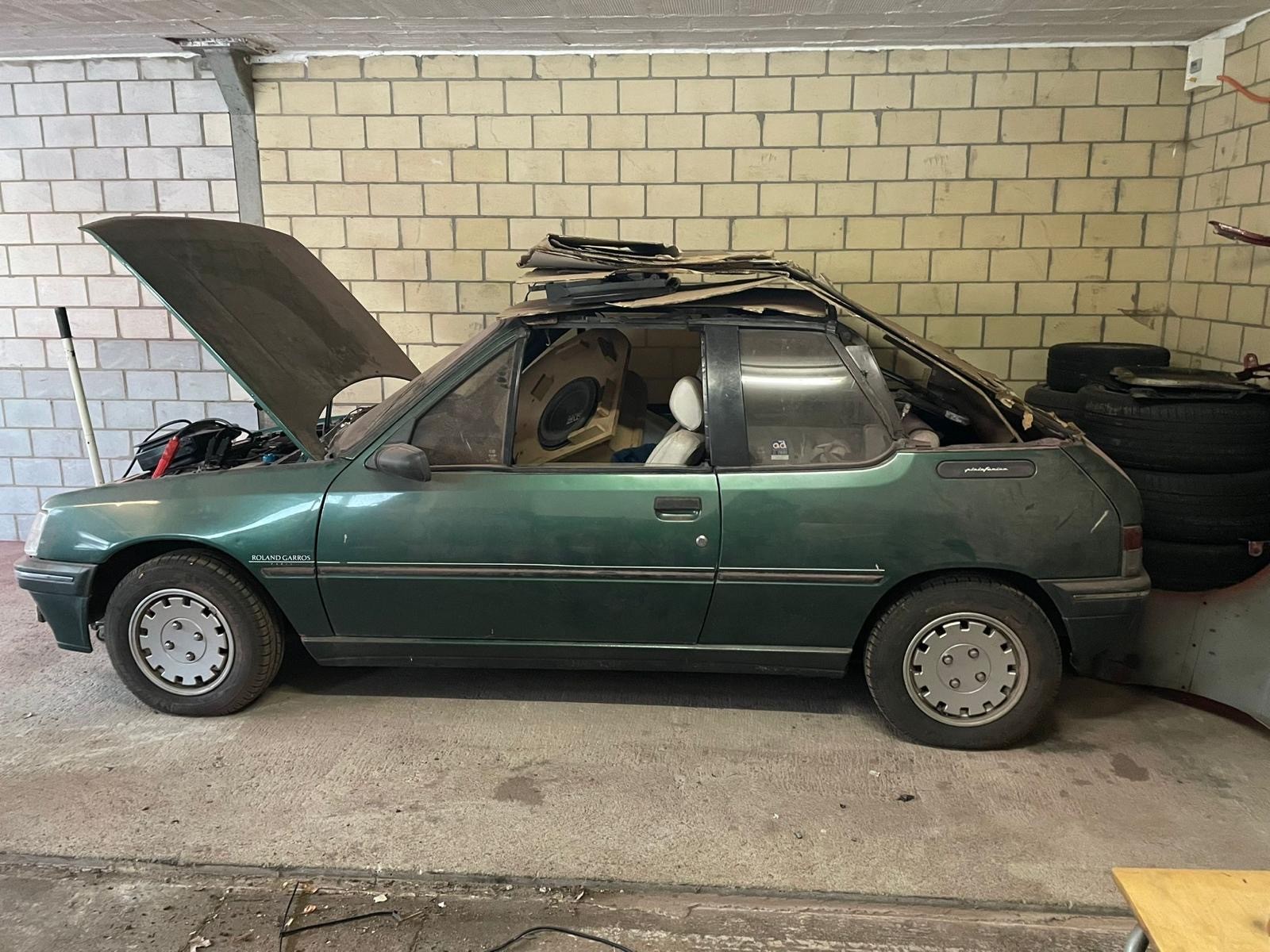 PEUGEOT 205 1.4 Roland Garros-image-1