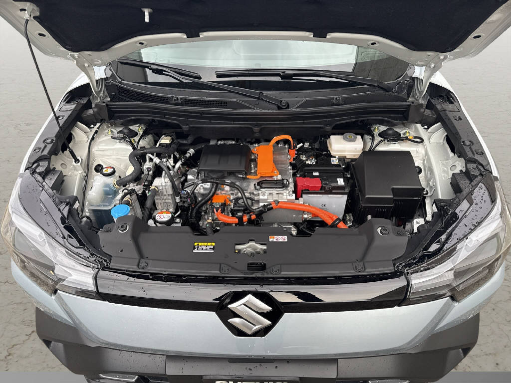 SUZUKI e Vitara Compact Top 4x4-image-15