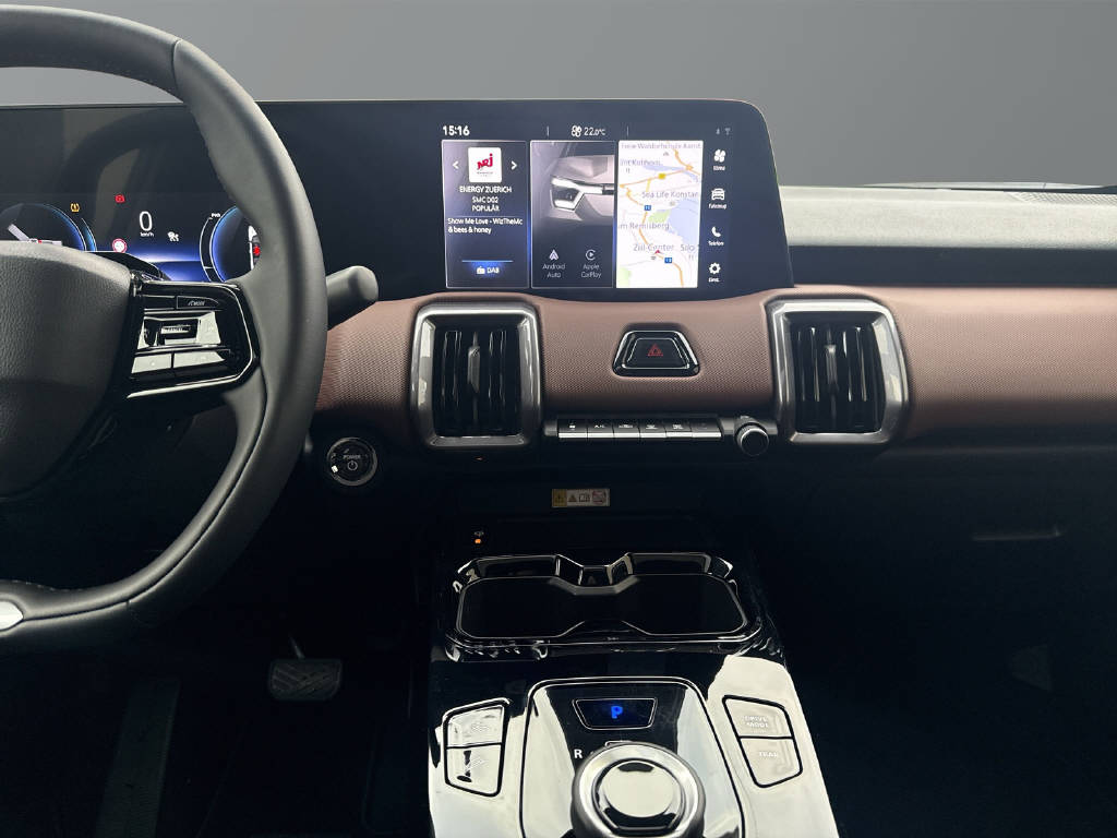 SUZUKI e Vitara Compact Top 4x4-image-8