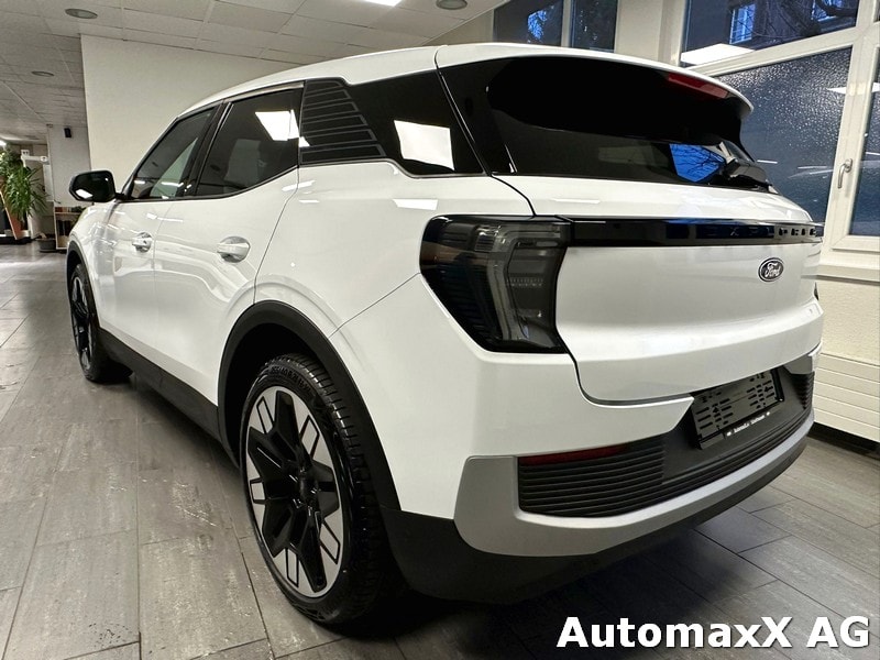 FORD Explorer Extended Range Premium AWD-image-3