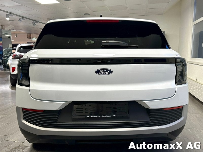 FORD Explorer Extended Range Premium AWD-image-4