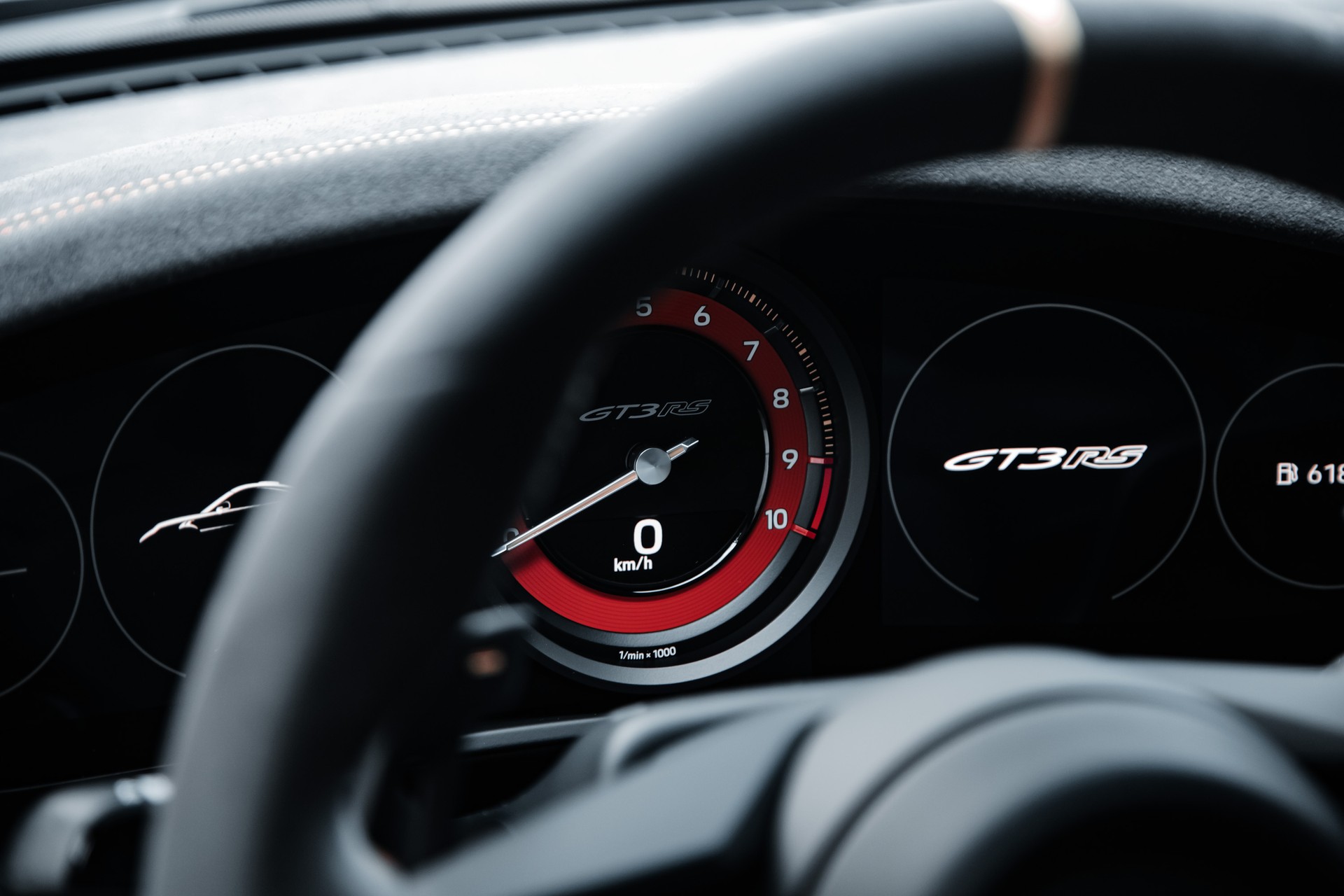 PORSCHE 911 GT3 RS-image-20