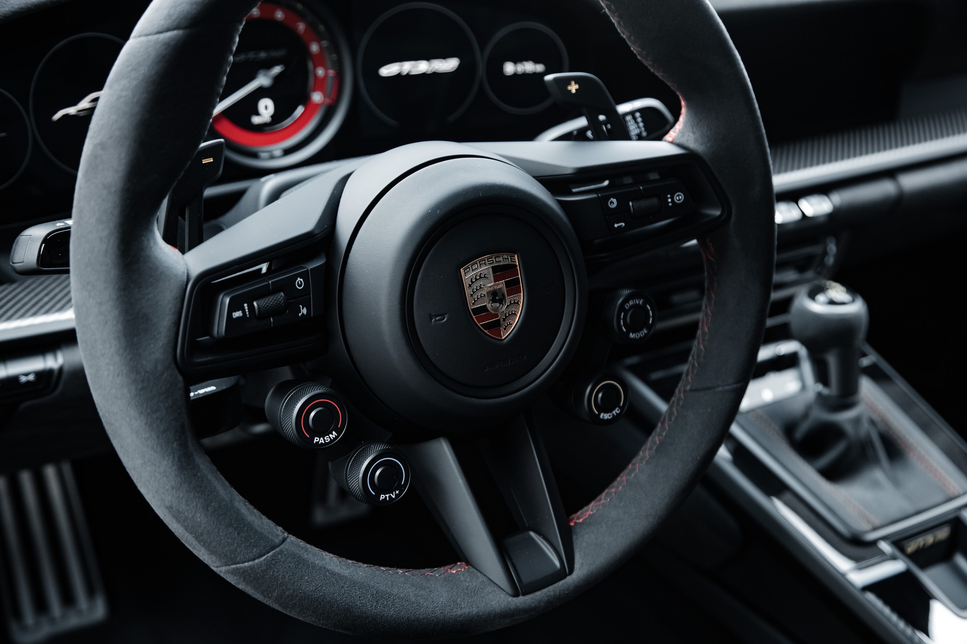 PORSCHE 911 GT3 RS-image-27