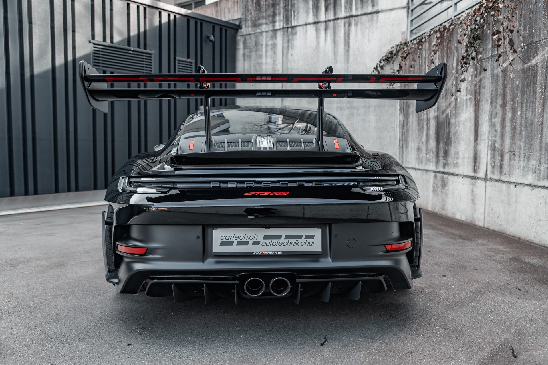 PORSCHE 911 GT3 RS-image-5