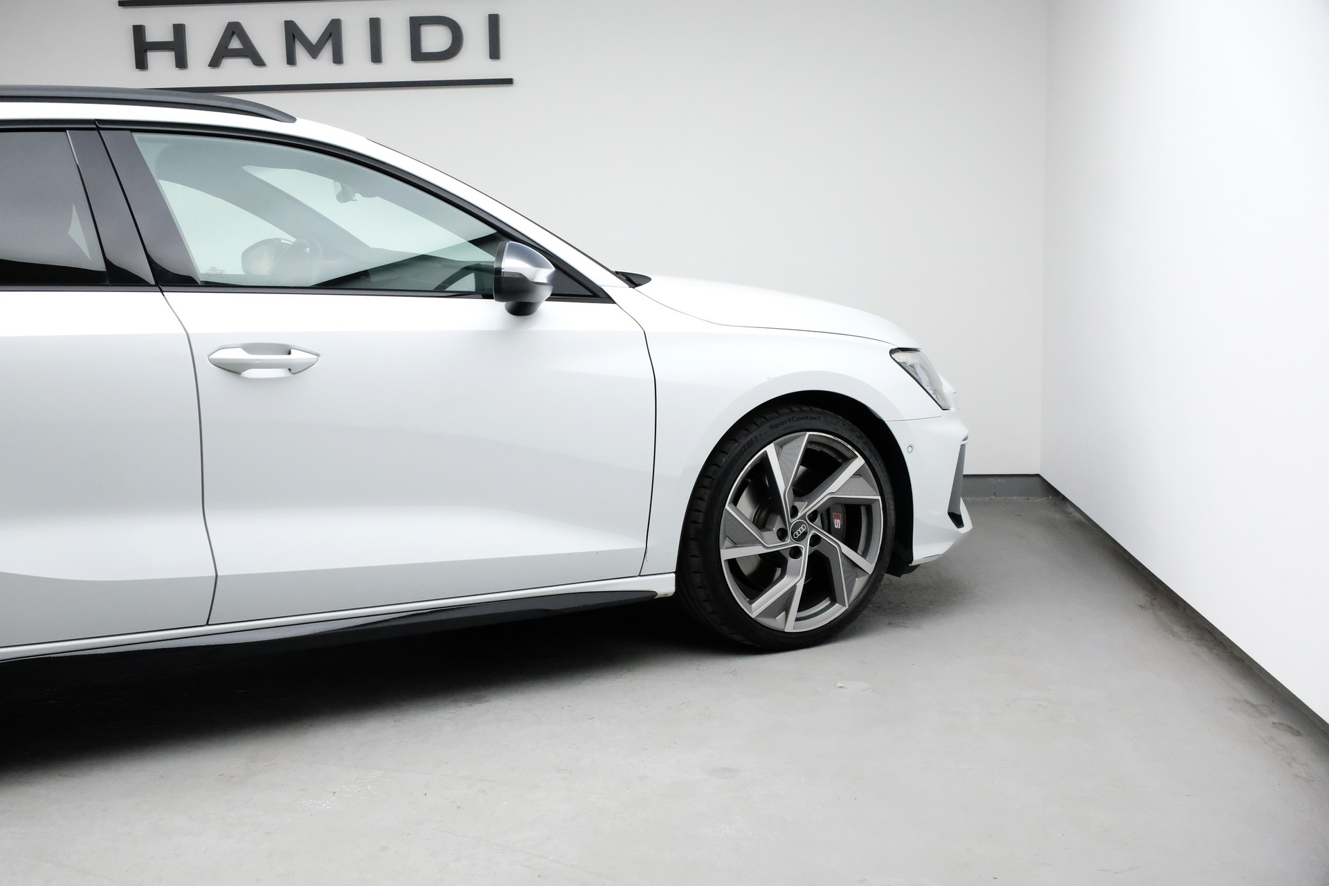 AUDI S3 Sportback 2.0 TFSI quattro S-tronic-image-7