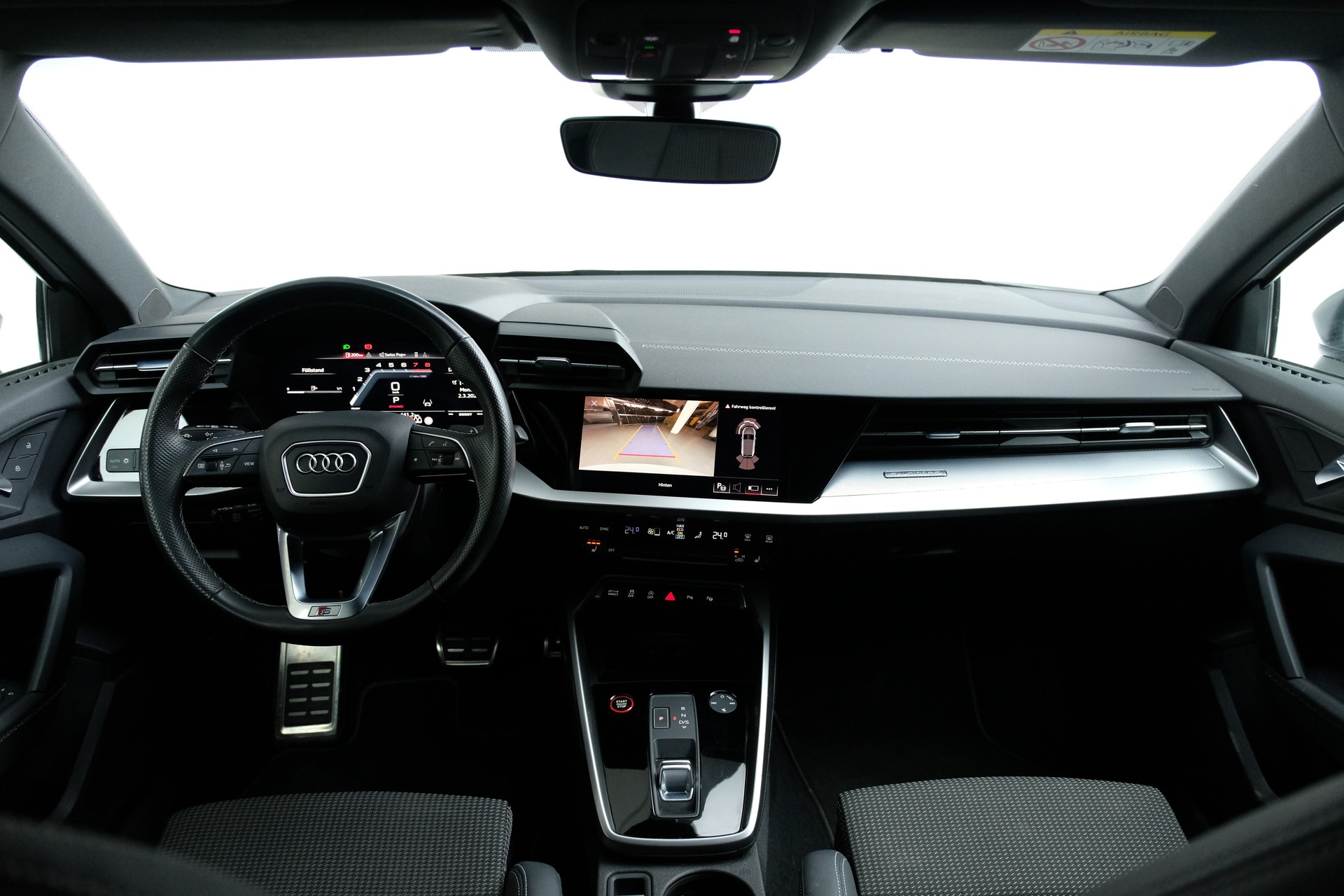 AUDI S3 Sportback 2.0 TFSI quattro S-tronic-image-12