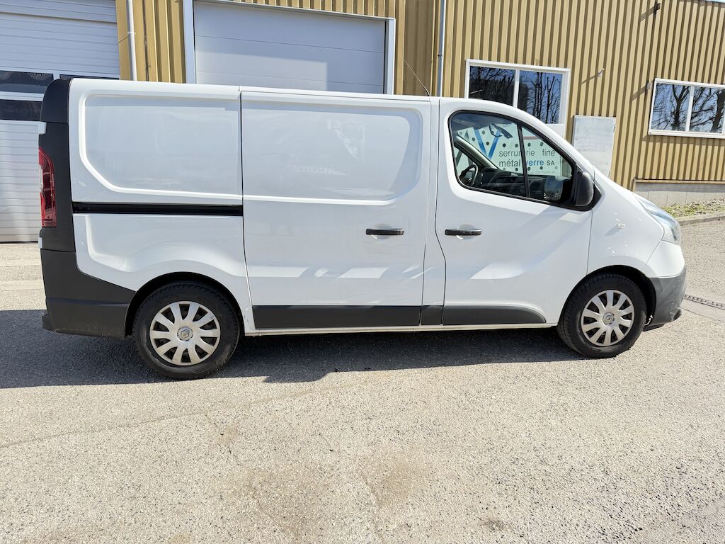 RENAULT Trafic 1.6 ENERGY TwinT. dCi140 2.9t Business L1H1-image-7