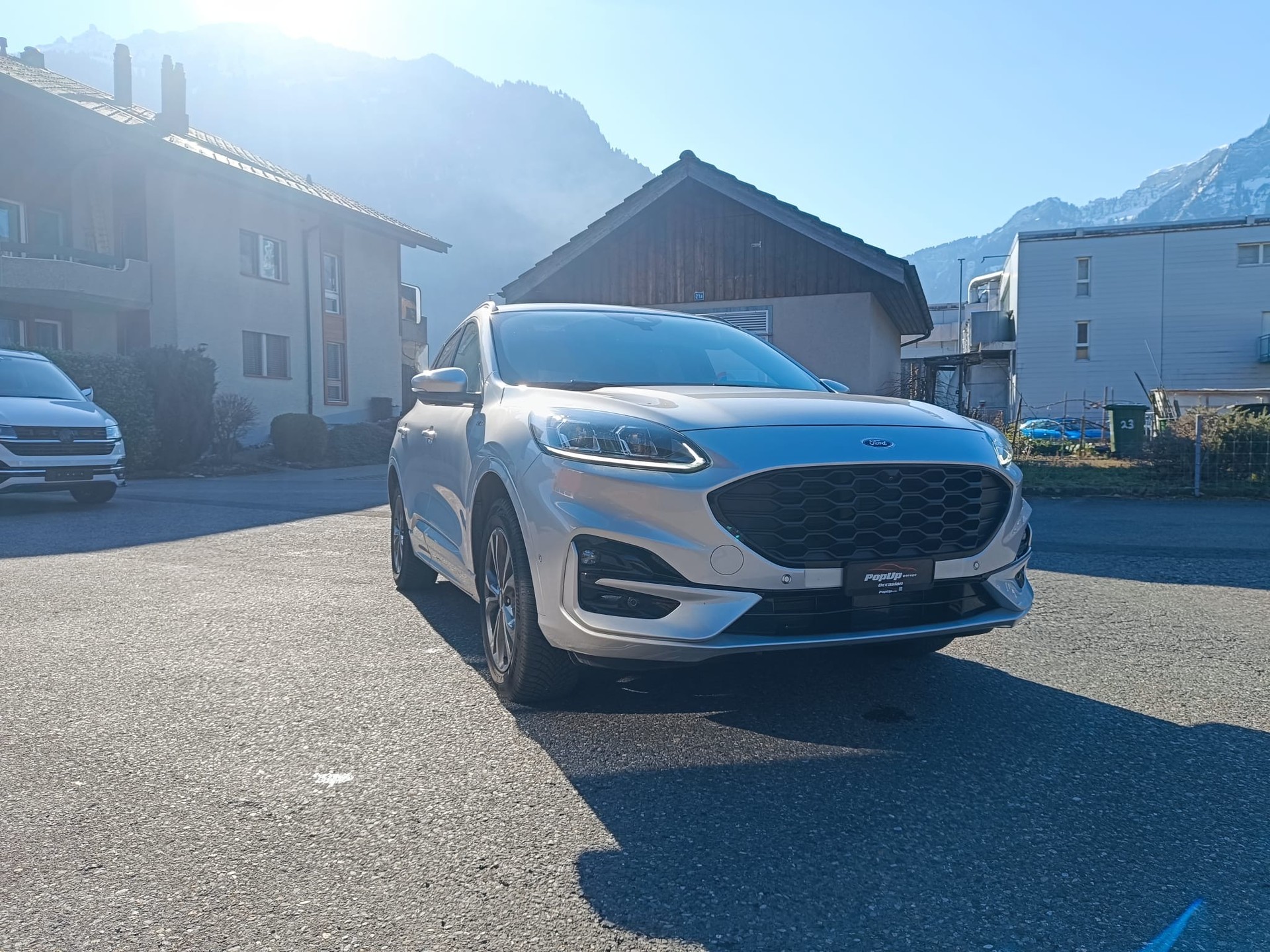FORD Kuga 2.0 TDCi EcoBlue Cool & Connect 4WD-image-1