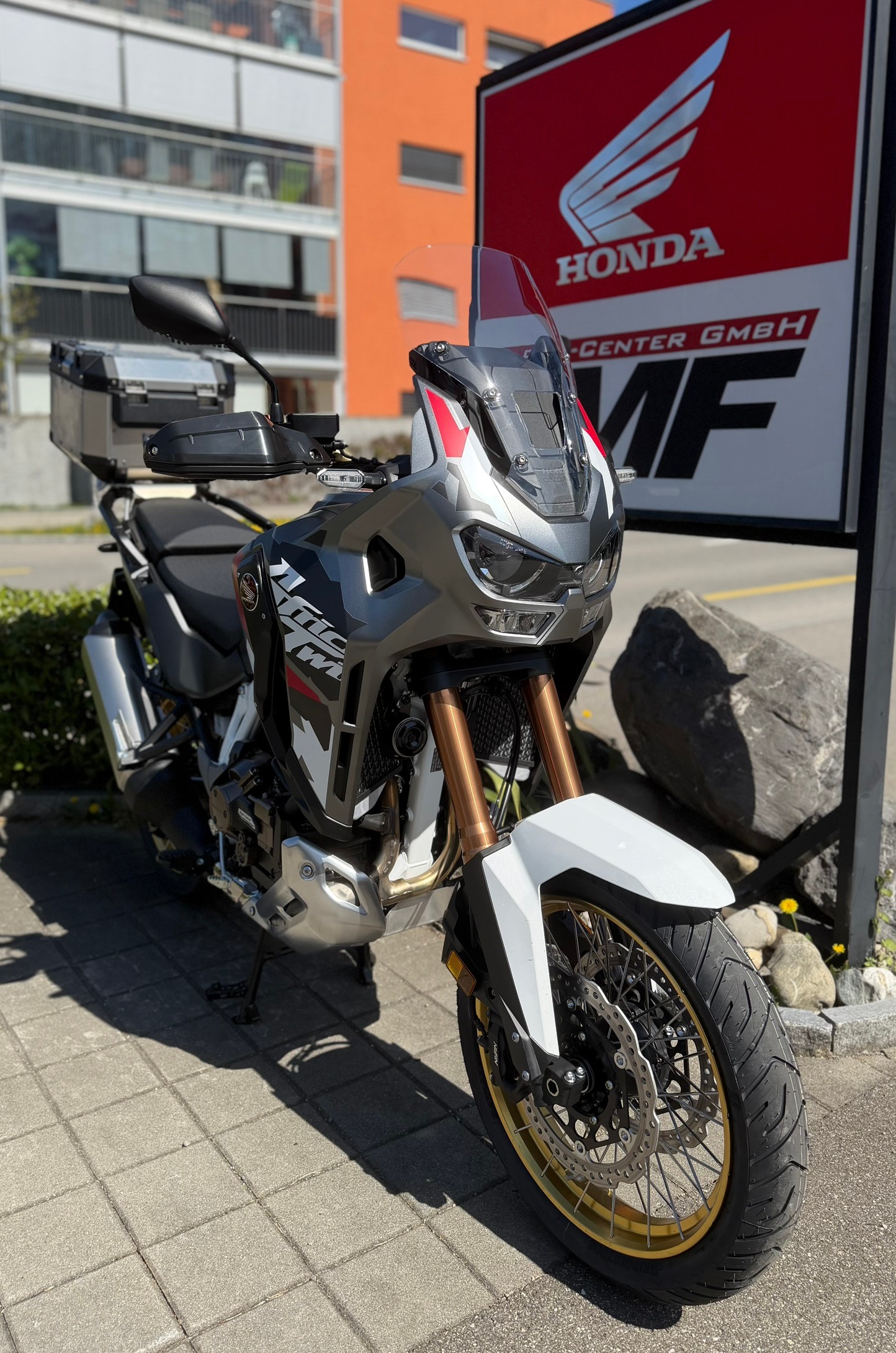 HONDA CRF 1100 DCT Africa Twin Adventure Sports-showroom-element-1