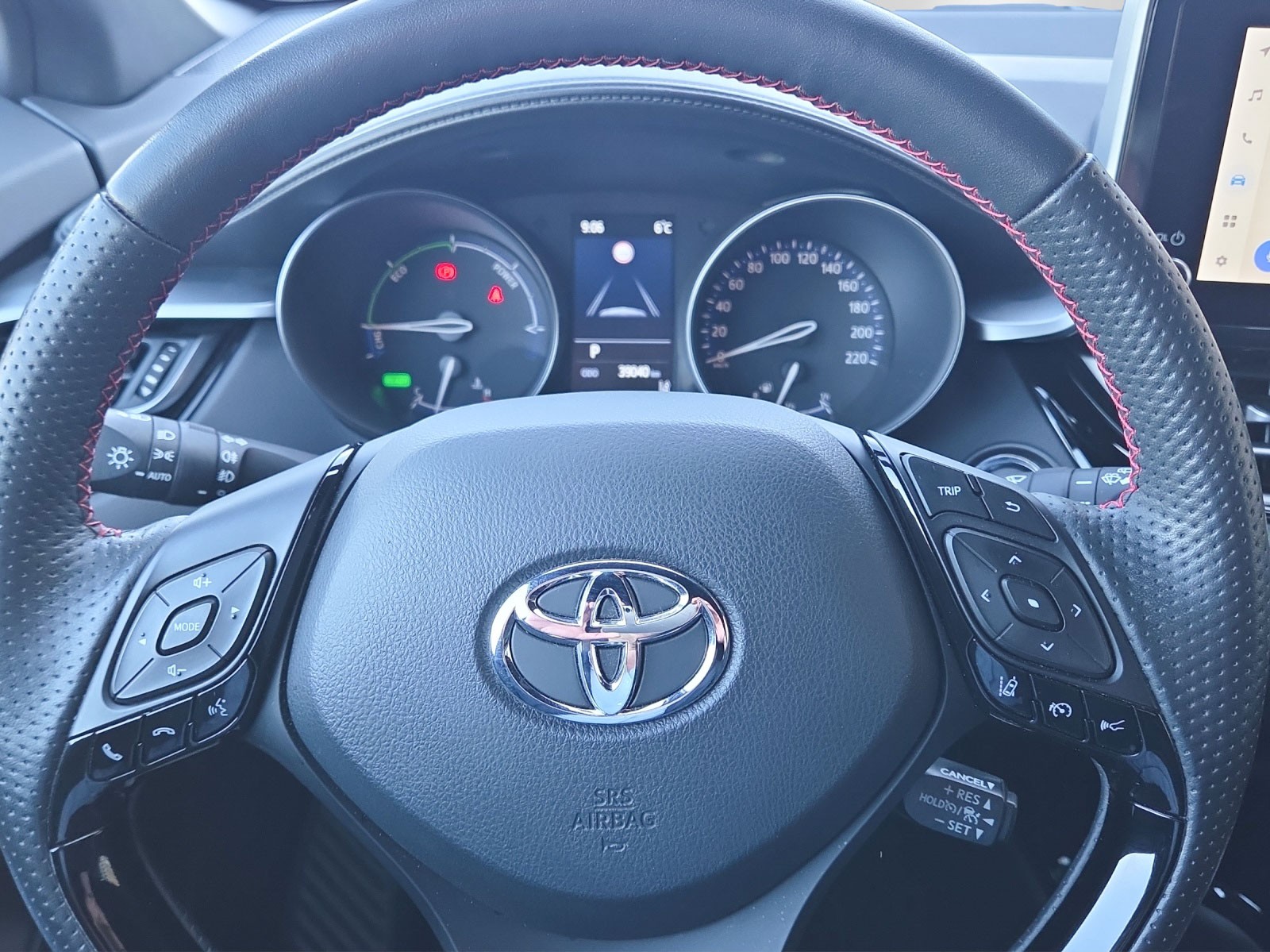 TOYOTA C-HR 2.0 HSD CVT GR Sport-image-13