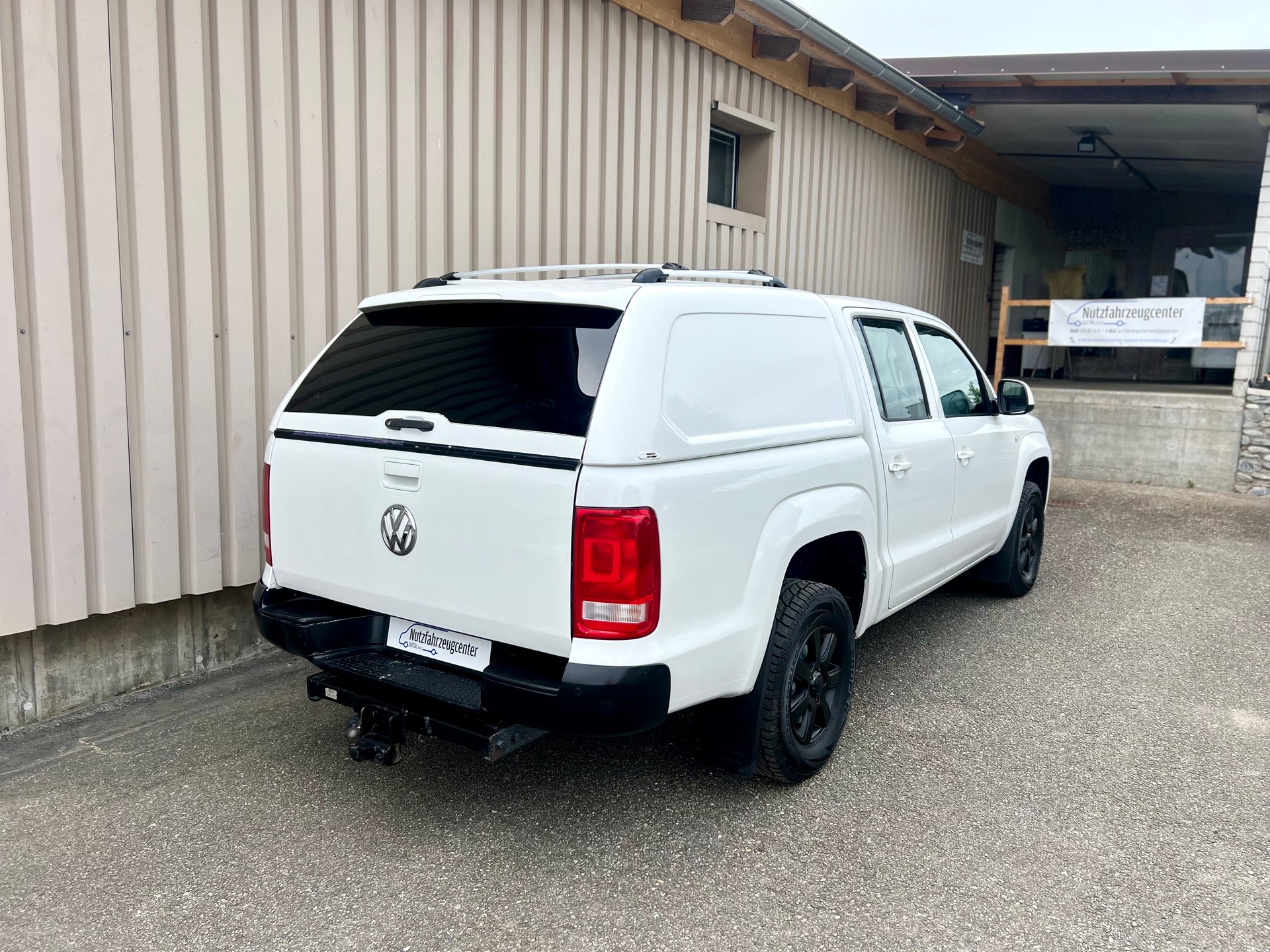 VW Amarok 2.0 BiTDI 4Motion 3500kg AHK by Nutzfahrzeugcenter Seetal-image-6