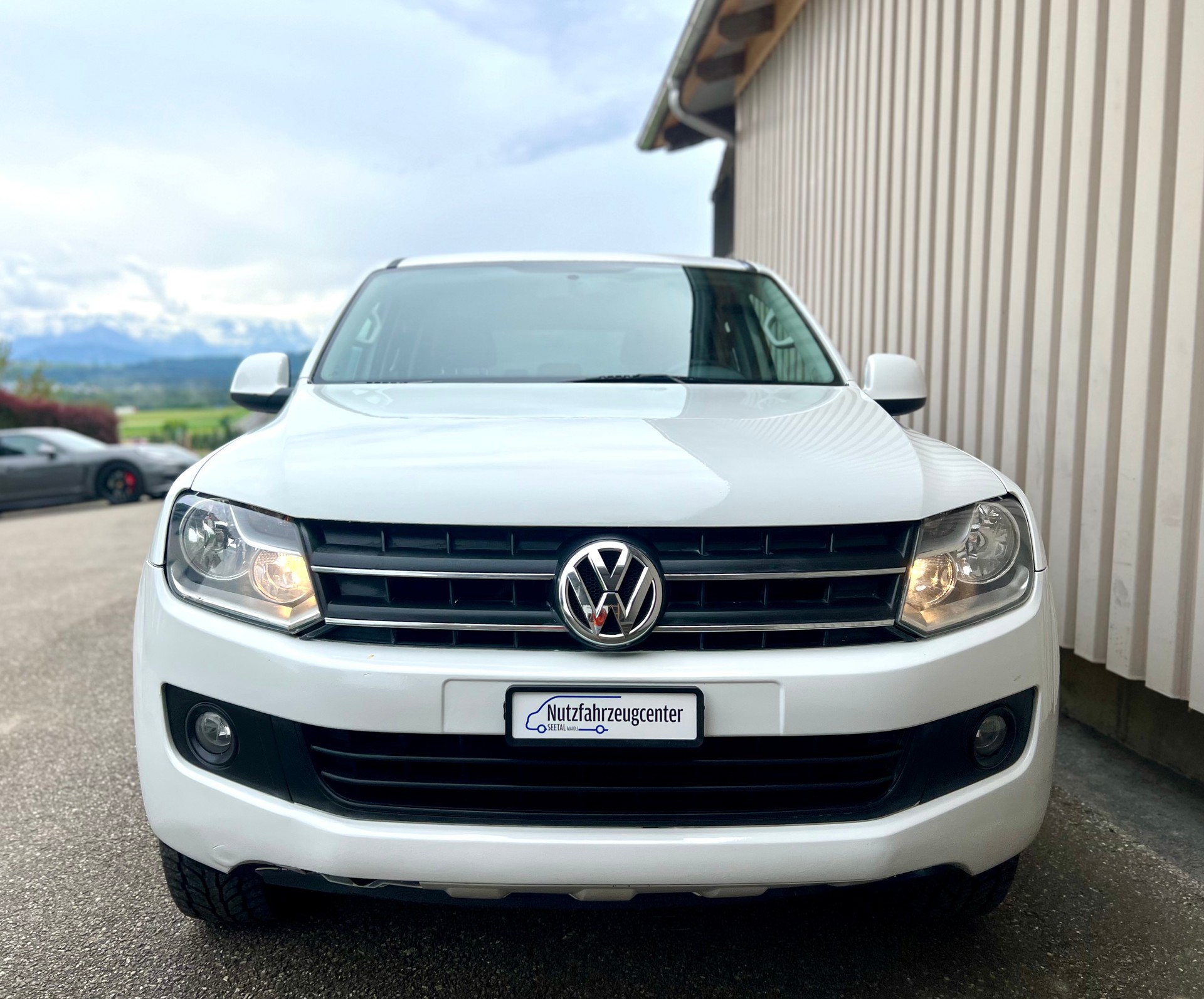 VW Amarok 2.0 BiTDI 4Motion 3500kg AHK by Nutzfahrzeugcenter Seetal-image-4