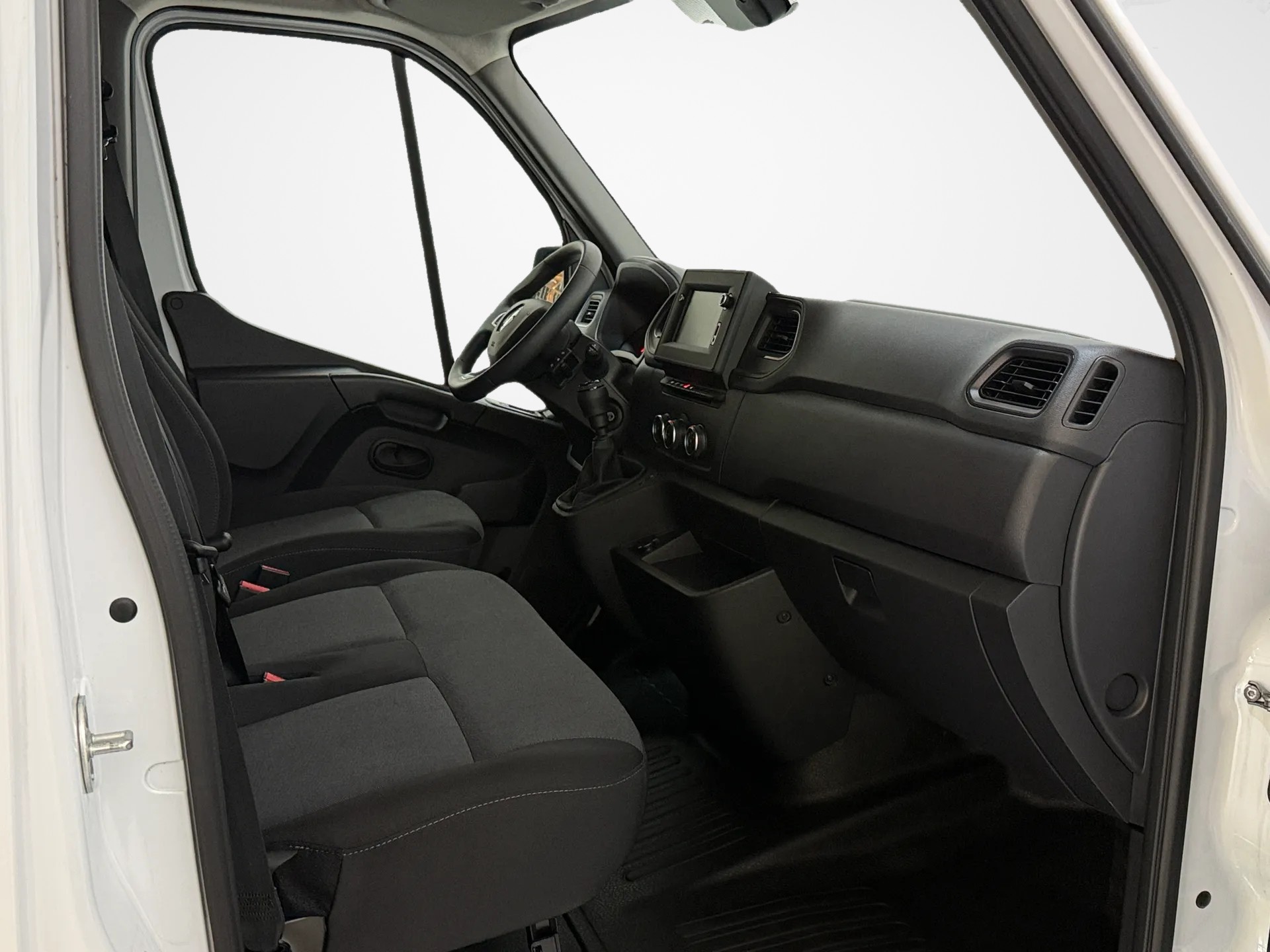 RENAULT Master T35 2.3 Blue dCi 150 L2H2-image-7