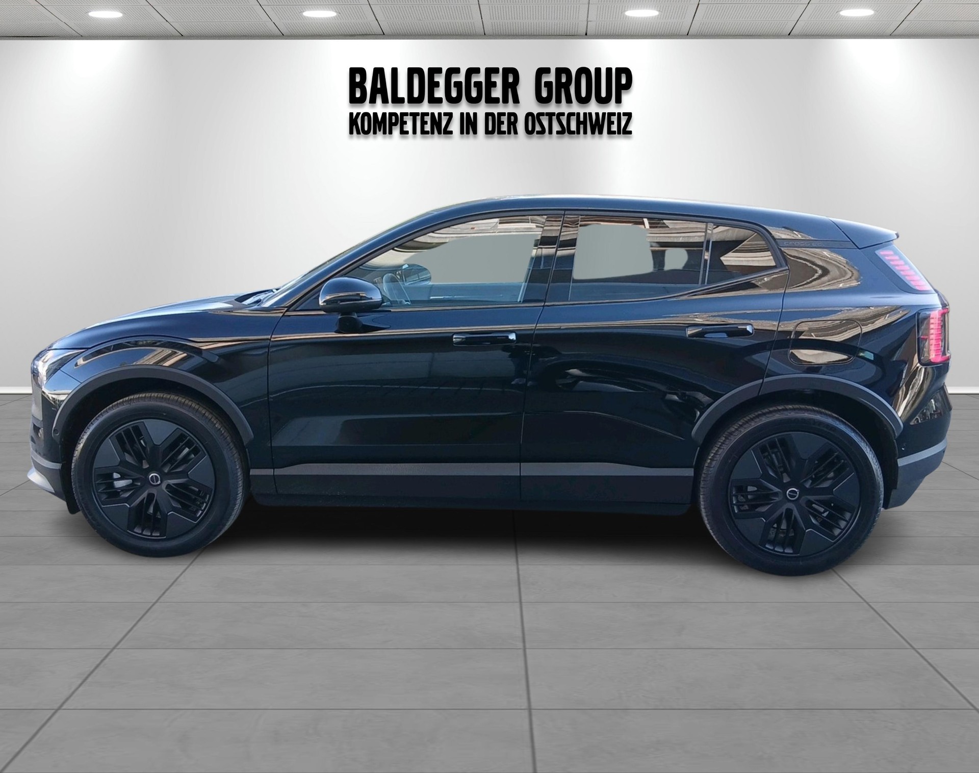 VOLVO EX 30 CC E60 Twin Performance A-image-8