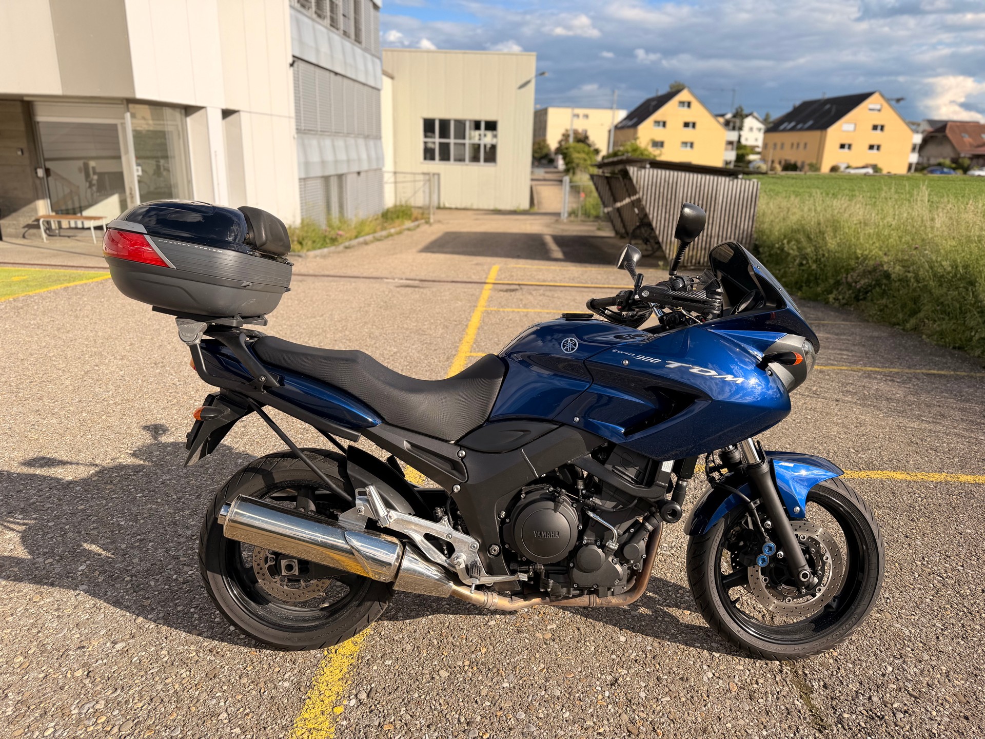 YAMAHA TDM 900 ABS I.E-image-1