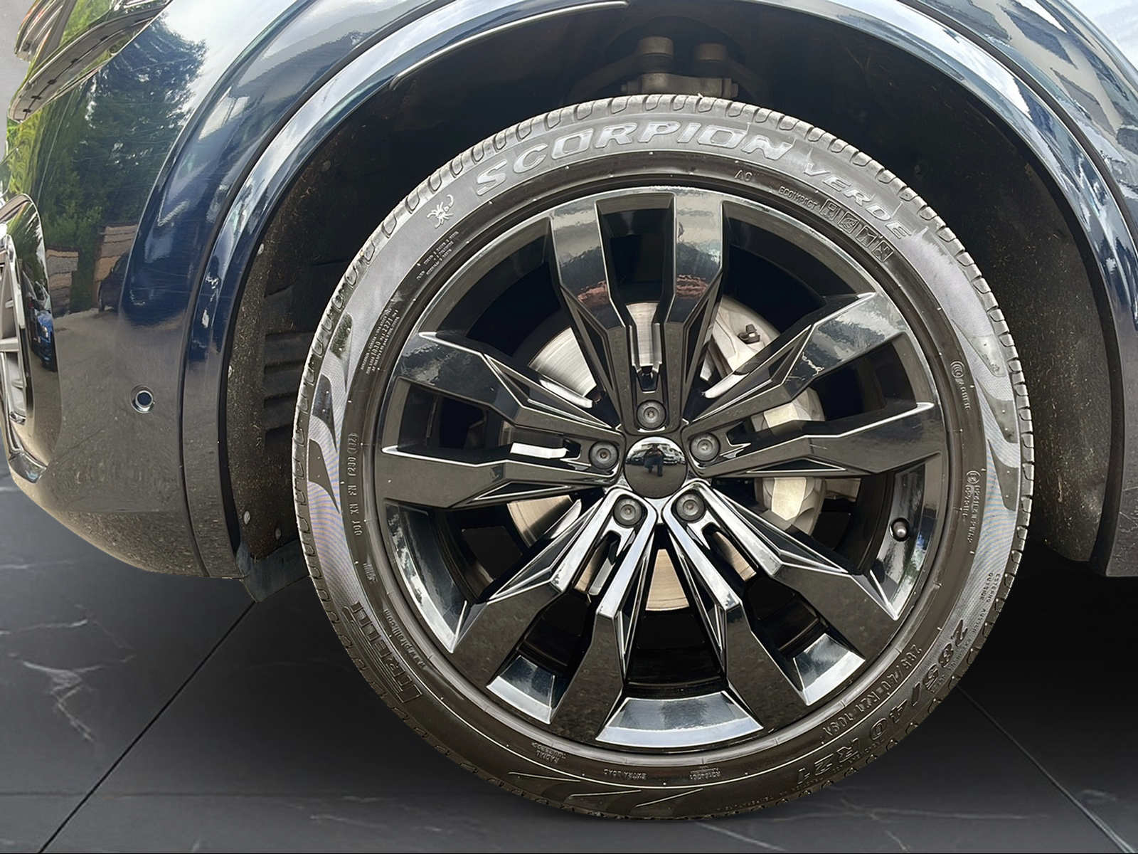 VW Touareg 3.0 TDI R Line Tiptronic-image-8