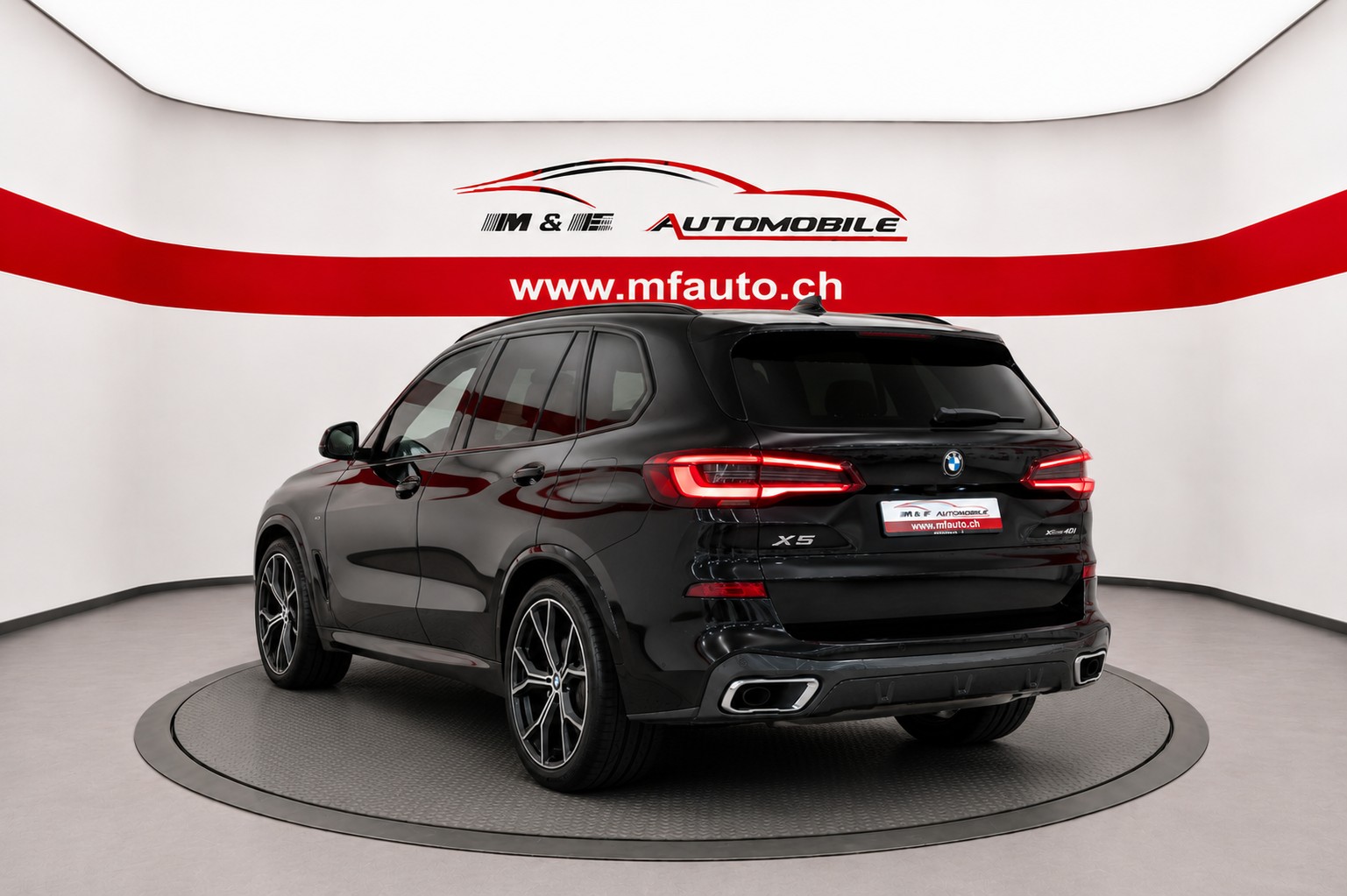 BMW X5 40i xDrive SAG M-SPORT-showroom-element-2