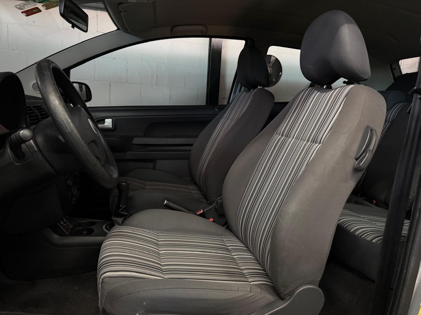 VW Fox 1.2-image-11