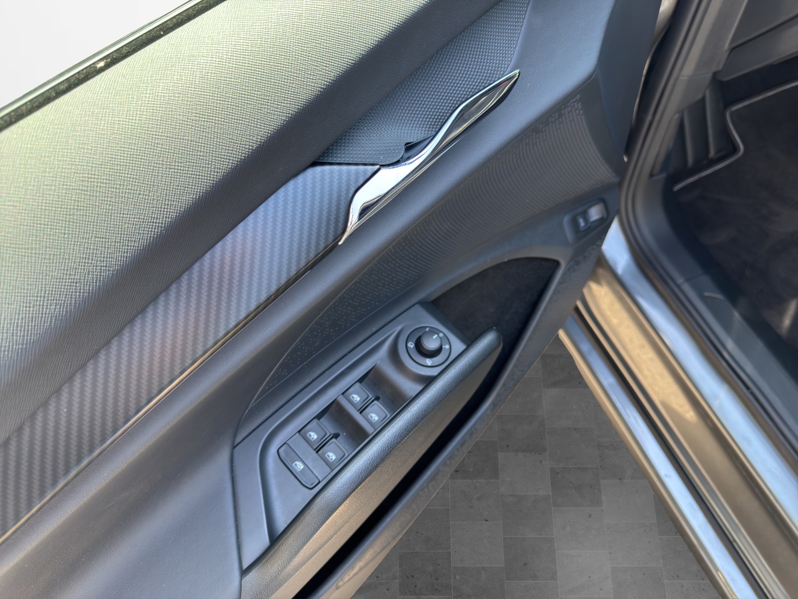 SKODA Enyaq iV 80 SportLine-image-16