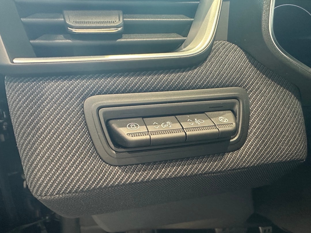 RENAULT Clio 1.6 E-Tech Esprit Alpine-image-19