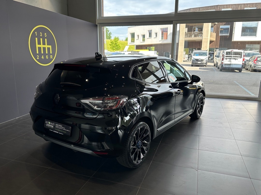 RENAULT Clio 1.6 E-Tech Esprit Alpine-image-8