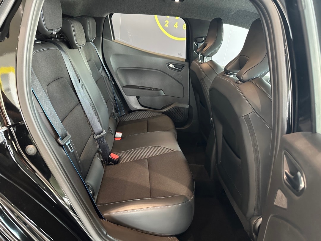 RENAULT Clio 1.6 E-Tech Esprit Alpine-image-20