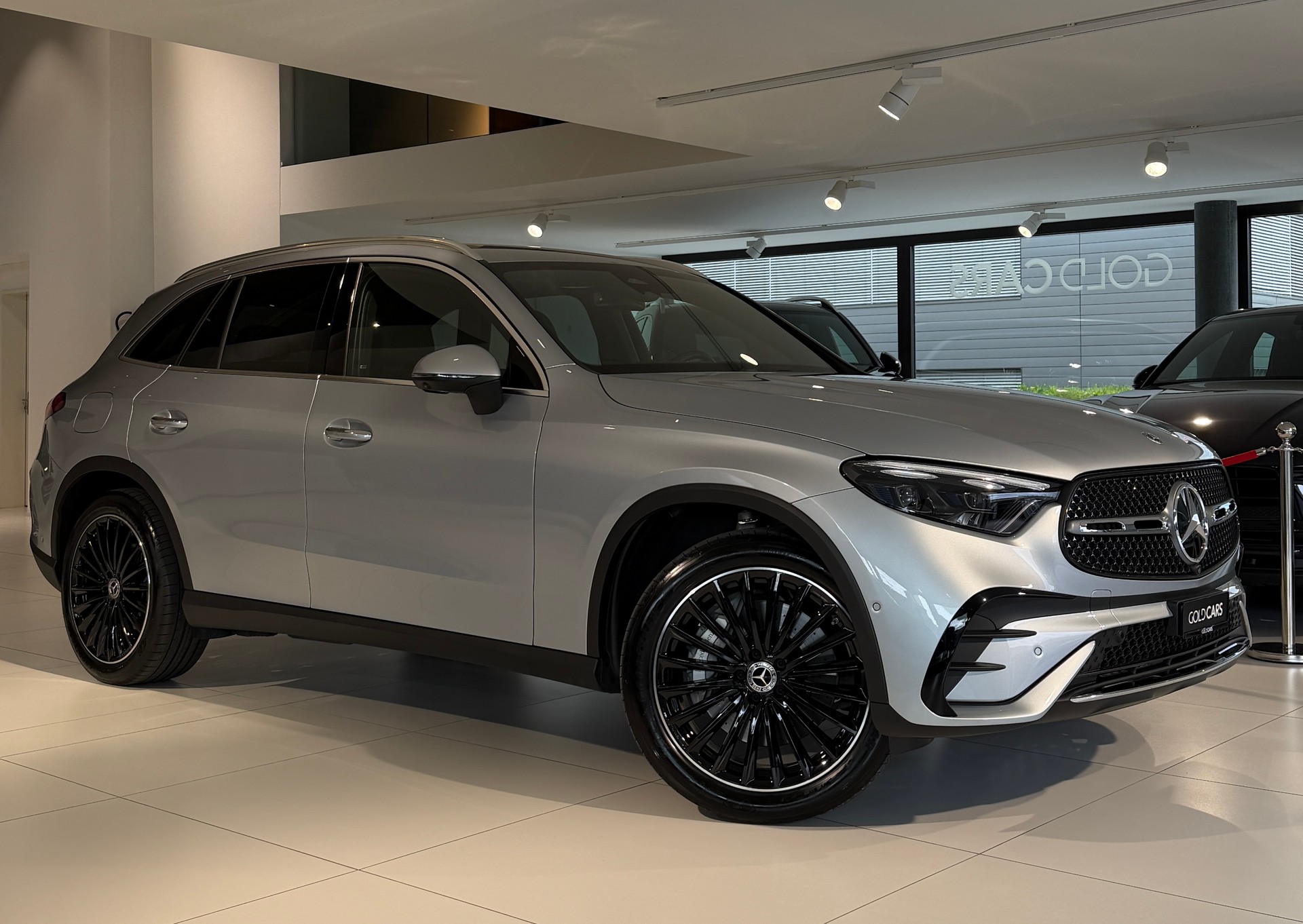 MERCEDES-BENZ GLC 220 d AMG-LINE 4Matic 9G-Tronic-image-1