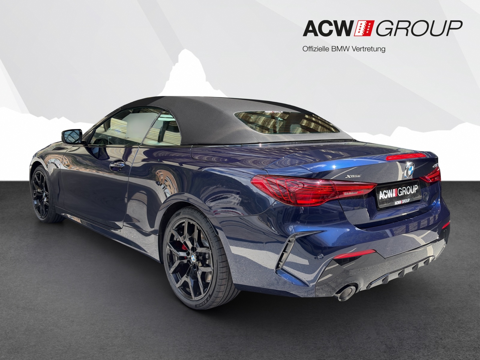 BMW 430i xDrive Cabrio-showroom-element-2